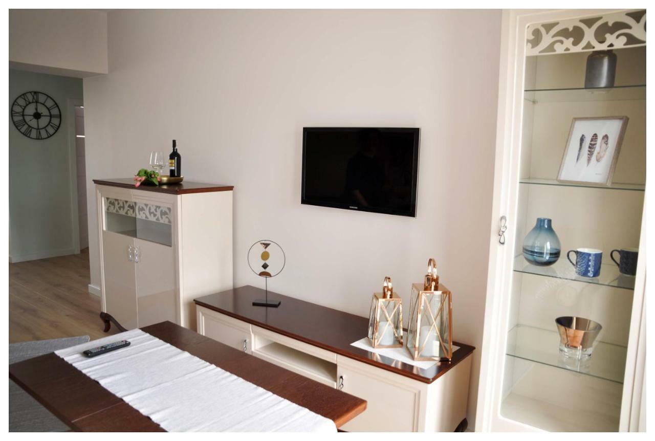 Color 24 Premium Apartman Stalowa Wola Kültér fotó