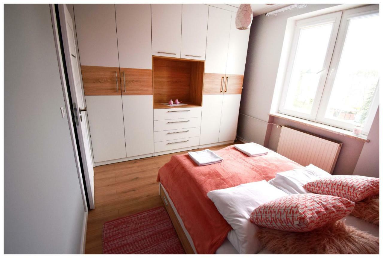 Color 24 Premium Apartman Stalowa Wola Kültér fotó